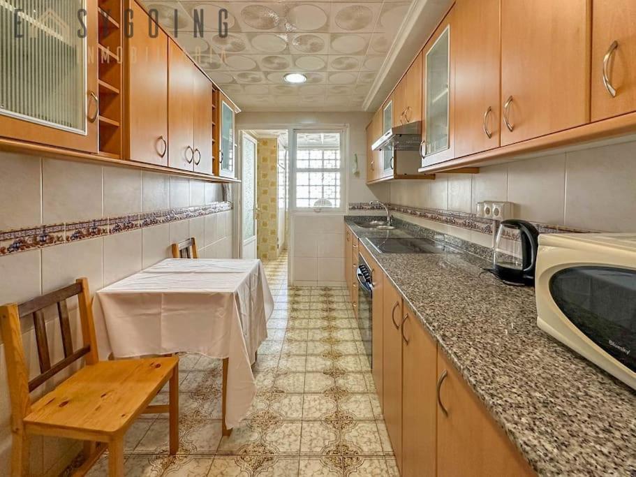 Bright Apartment In The Centre 산타 폴라 외부 사진